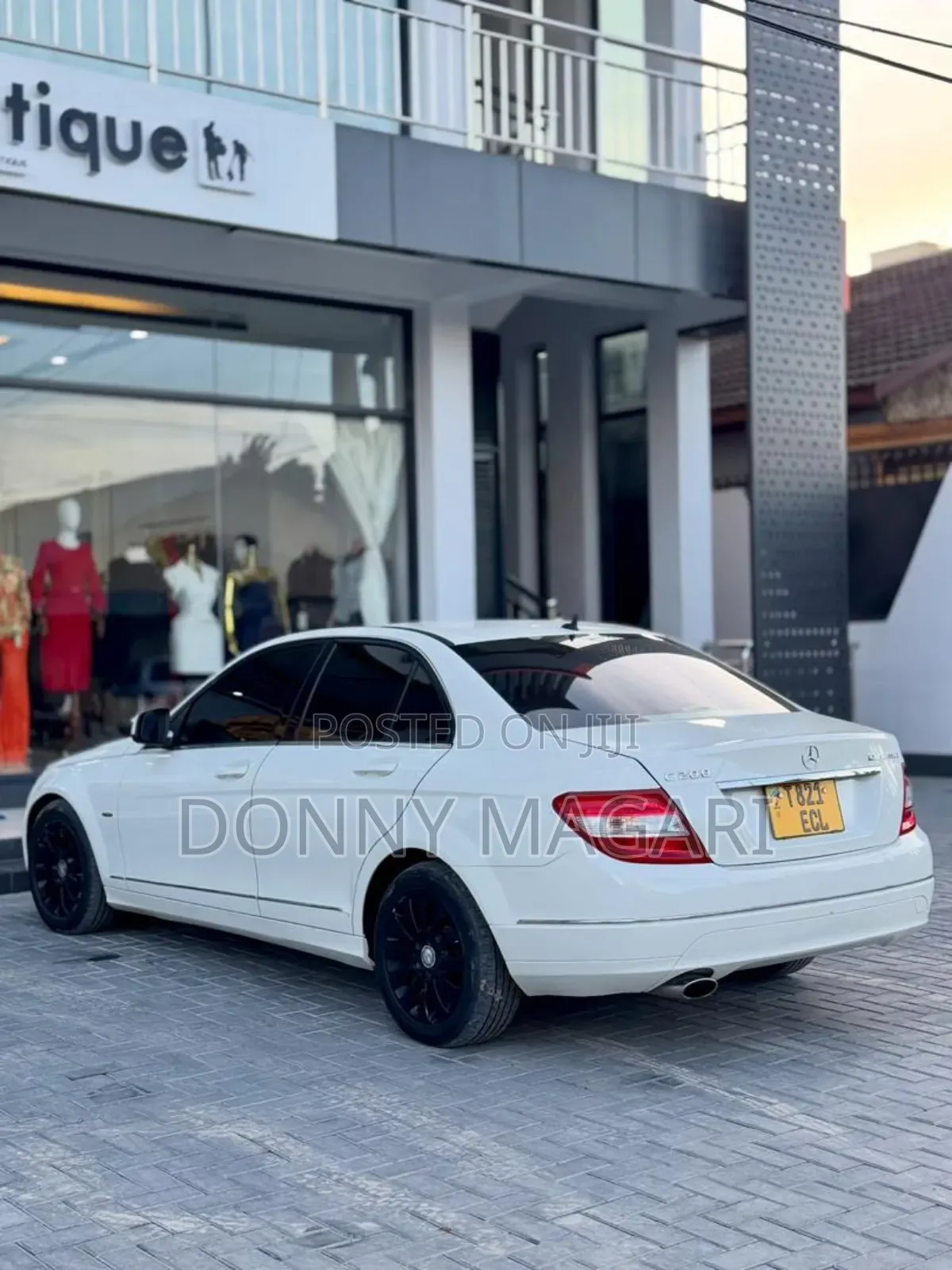 Mercedes-Benz C200 2008 White
