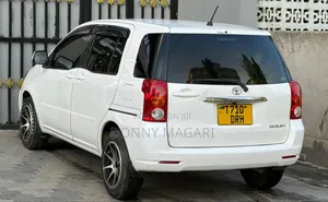 Toyota Raum 2007 White