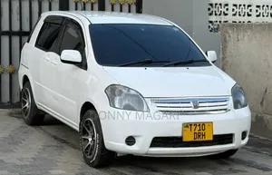 Toyota Raum 2007 White