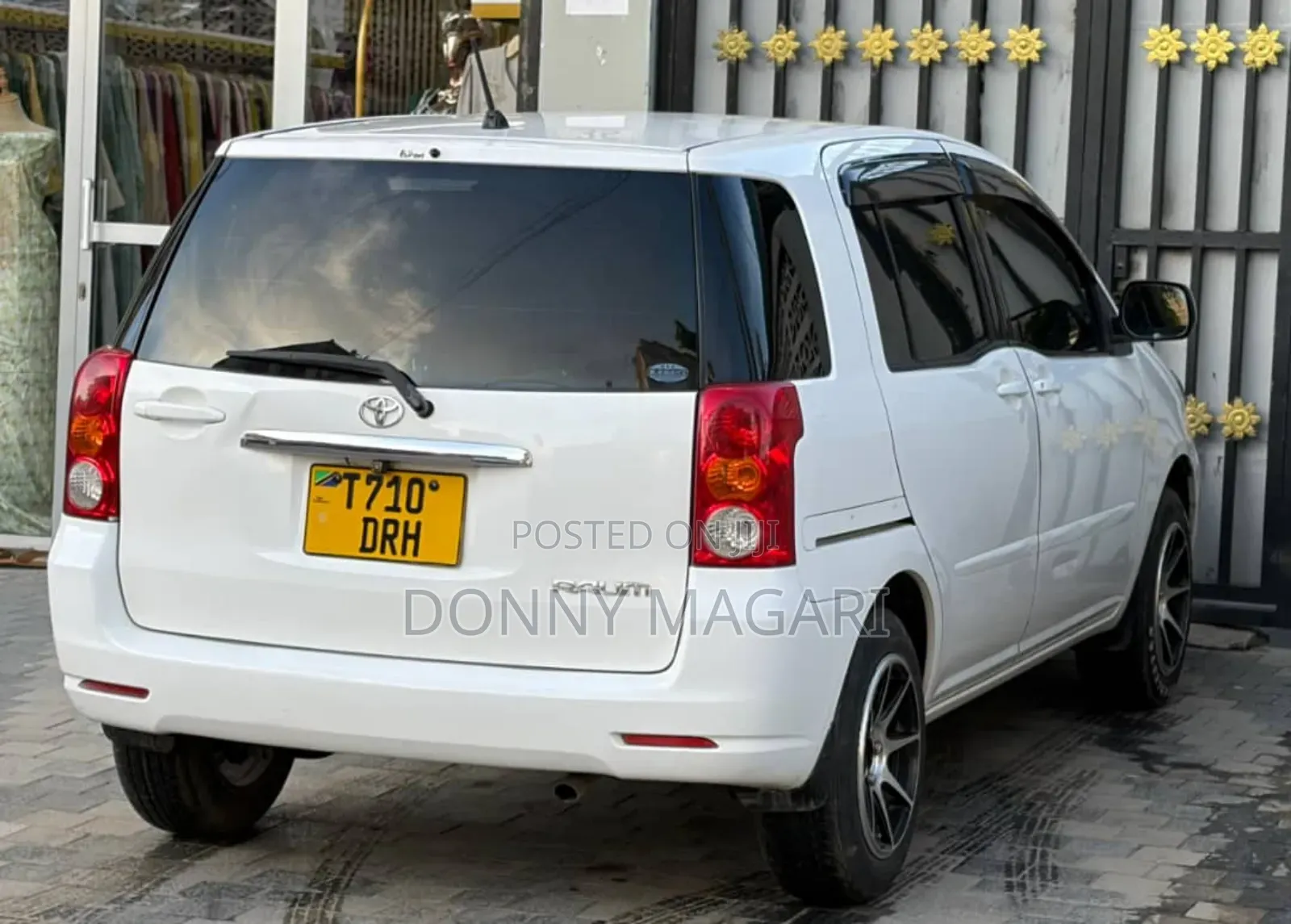 Toyota Raum 2007 White