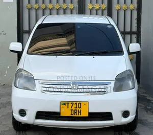 Toyota Raum 2007 White