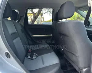 Toyota IST 2004 Silver