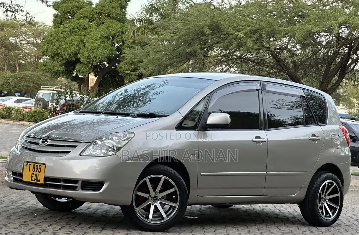 Toyota Corolla Spacio 1.5 X G-edition 2005 Beige