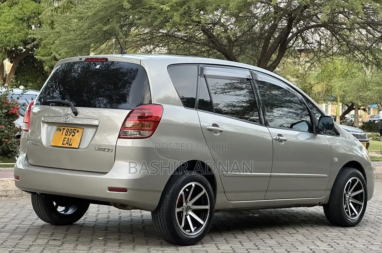 Toyota Corolla Spacio 1.5 X G-edition 2005 Beige