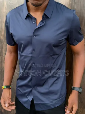 Men's New and Original Shirts Short Sleeved Shiny and Smart