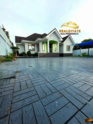 4bdrm House in Rock City, Ilemela Ward for sale