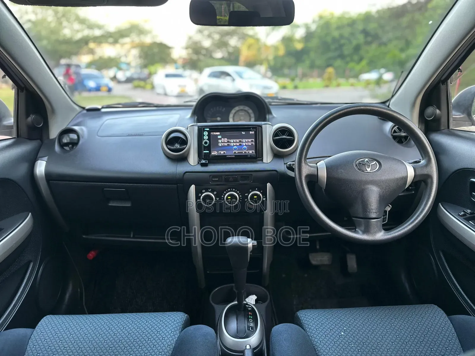 Toyota IST 2006 Silver