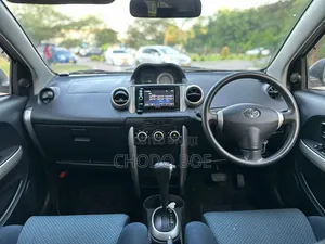 Toyota IST 2006 Silver
