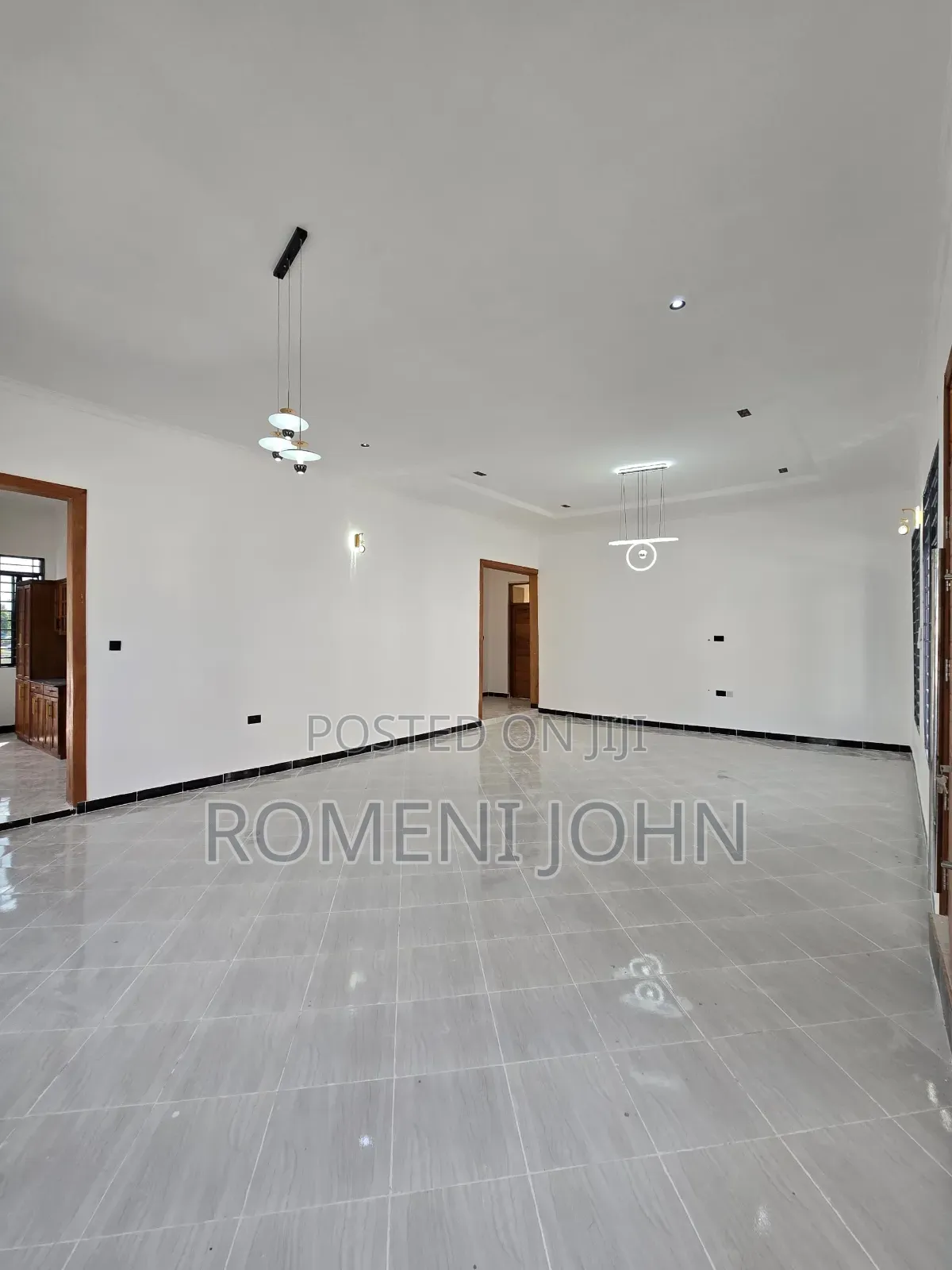 4bdrm House in Tanzania Daresalaam, Ukonga for sale