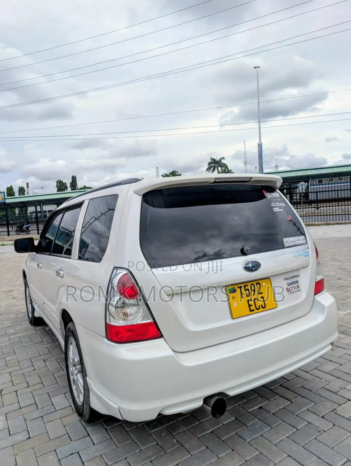 Subaru Forester 2006 White