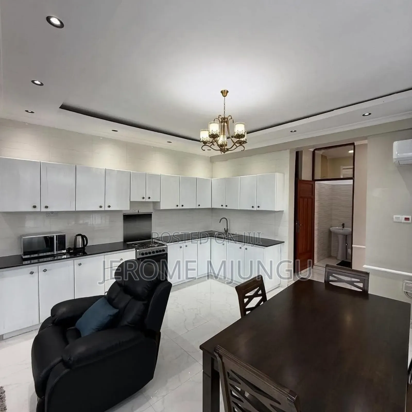 Furnished 2bdrm Apartment in Oyster Bay for rent
