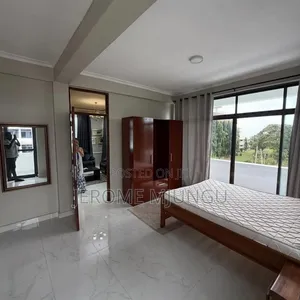 Furnished 2bdrm Apartment in Oyster Bay for rent