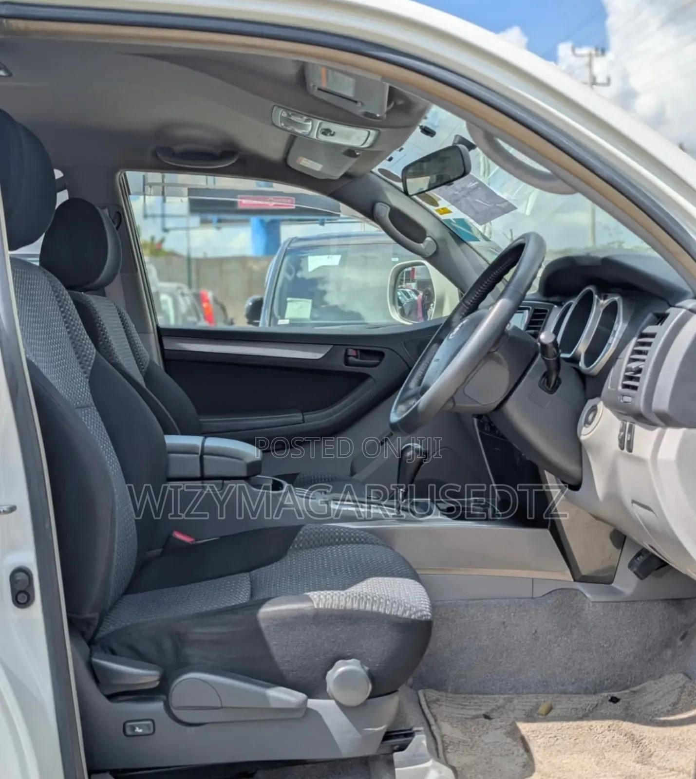 Toyota Hilux Surf 2006 Ivory