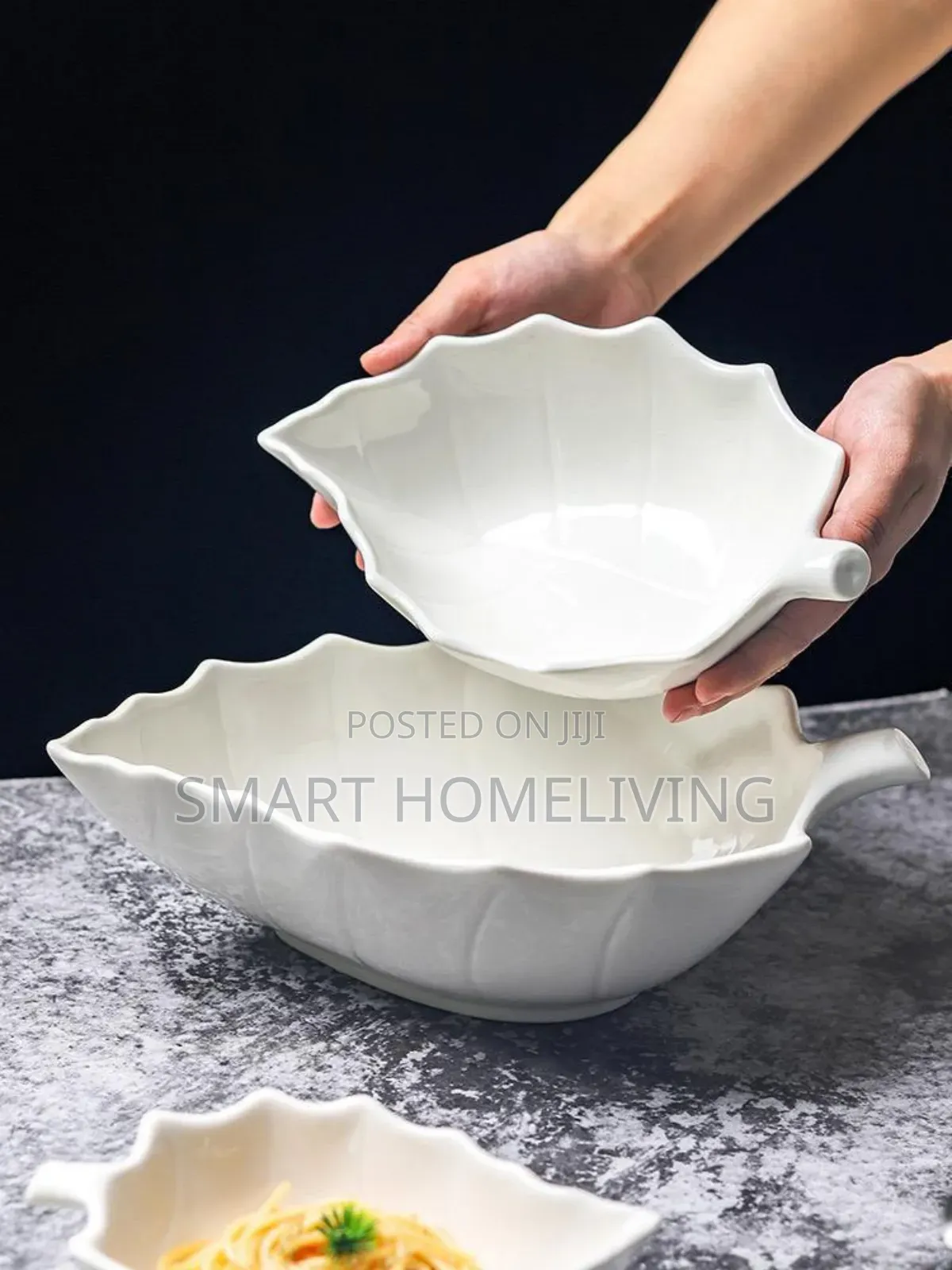 Ceramic Leaf Shaped Bowls