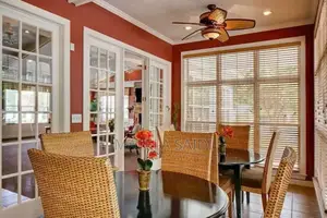 Furnished 3bdrm House in Oyster Bay for rent