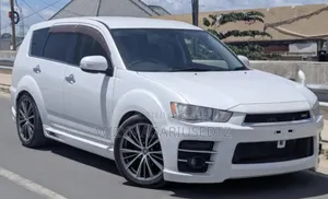 Mitsubishi Outlander 2010 White
