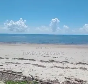 Prime Beach Plot for Sale at Ushongo Pangani