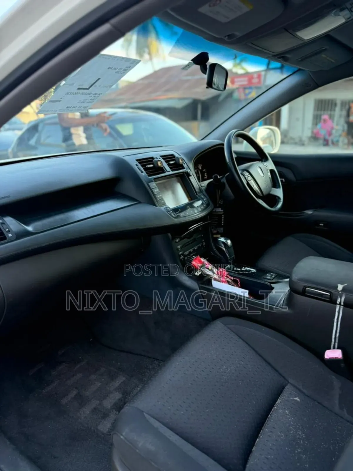 Toyota Crown 2009 White