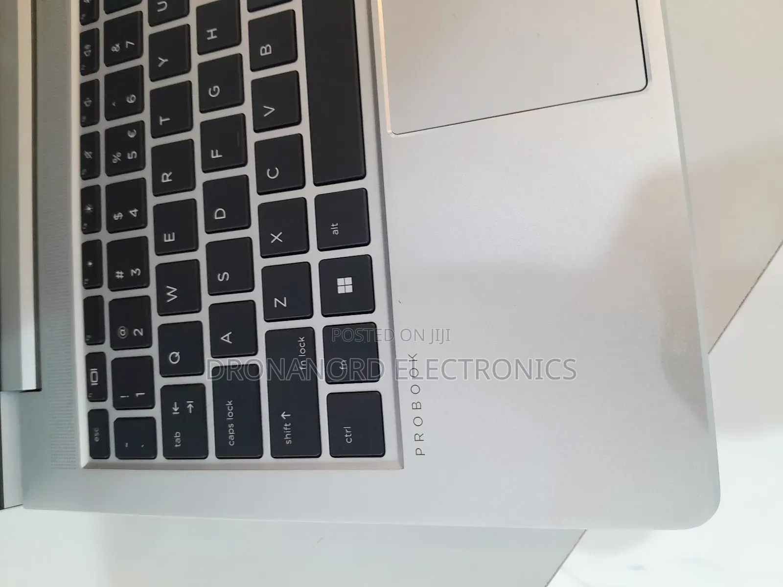 New Laptop HP ProBook 440 G10 8GB Intel Core i7 SSD 512GB