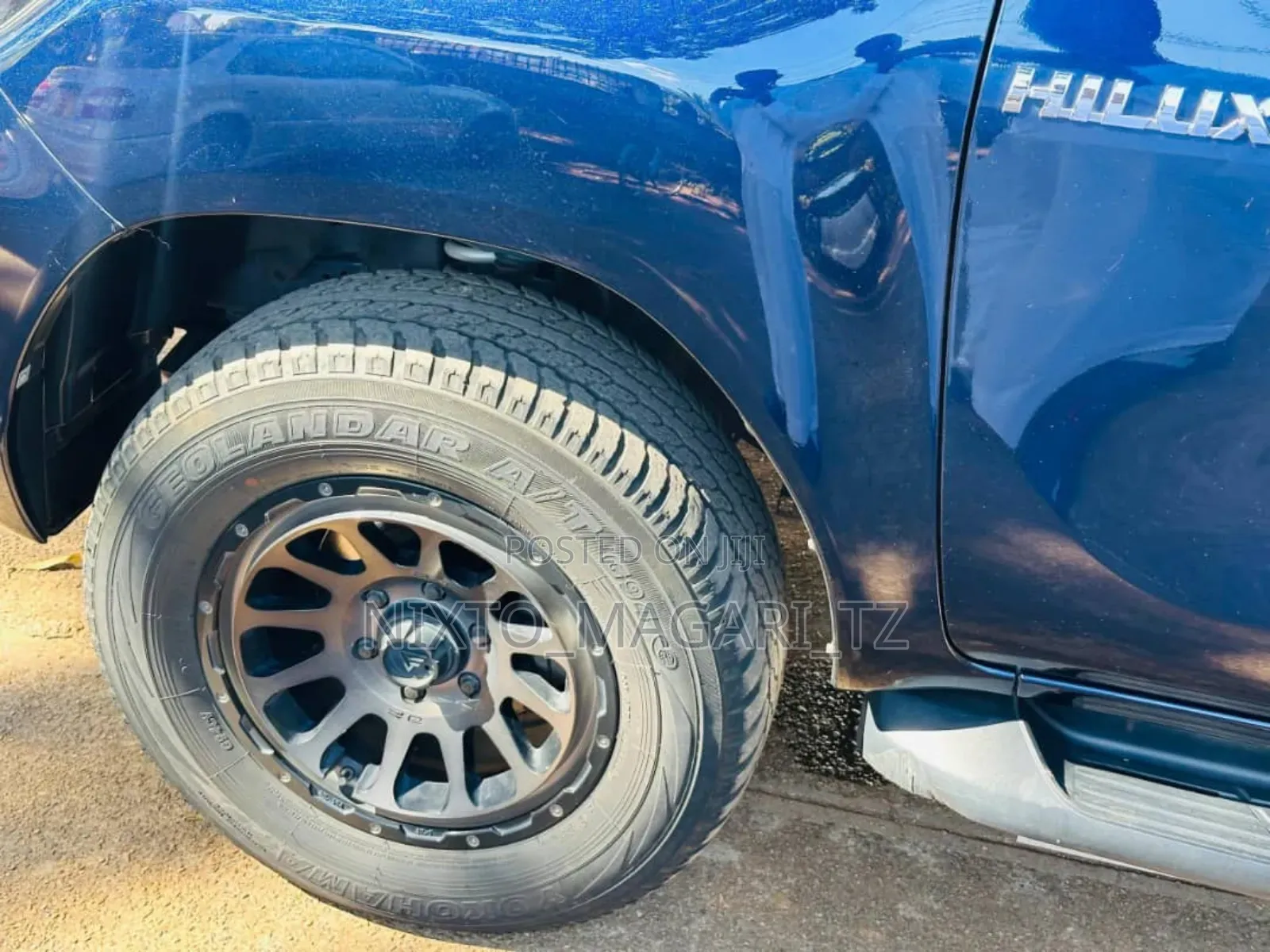 Toyota Hilux 2020 Black