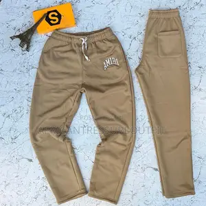 Essential Fear of God Collection Available Size 30–36