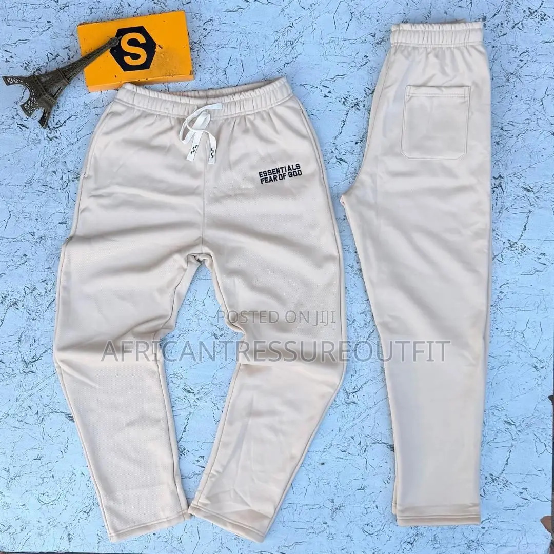 Essential Fear of God Collection Available Size 30–36