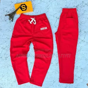 Essential Fear of God Collection Available Size 30–36
