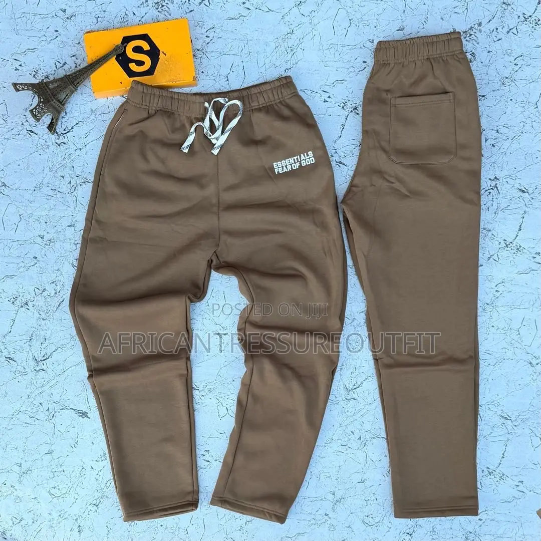 Essential Fear of God Collection Available Size 30–36