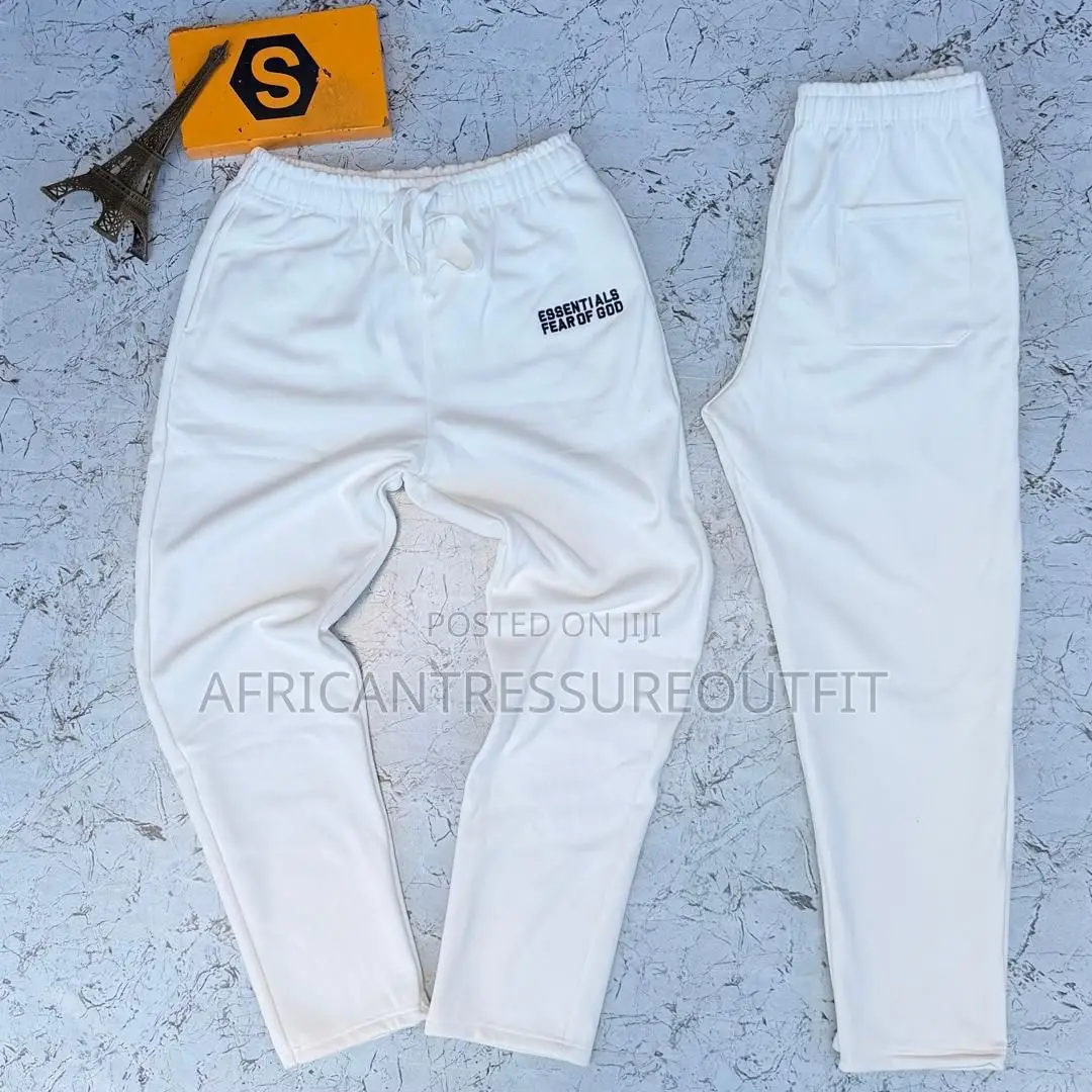 Essential Fear of God Collection Available Size 30–36