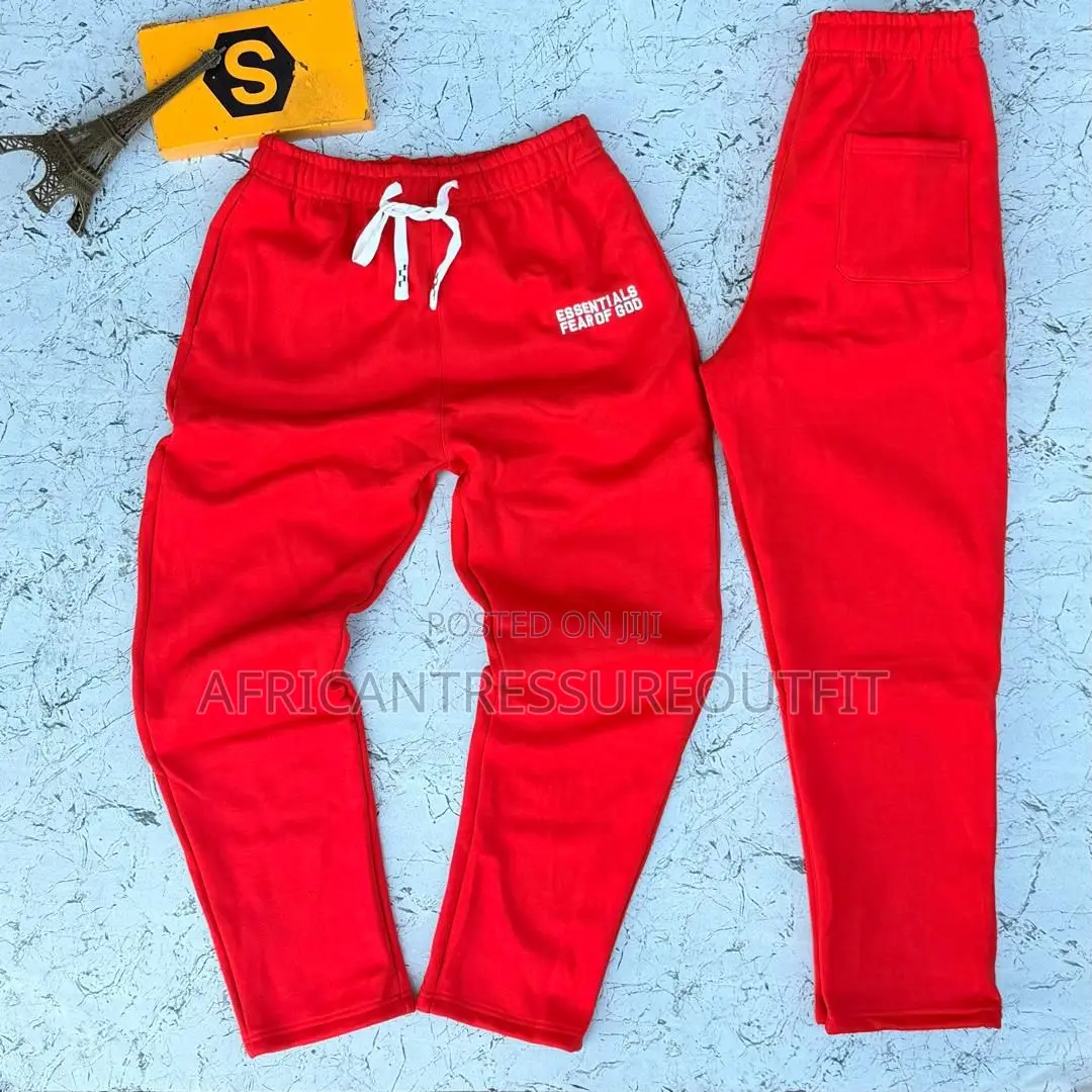 Essential Fear of God Collection Available Size 30–36