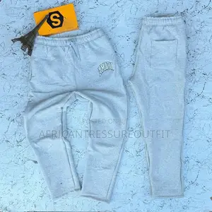 Essential Fear of God Collection Available Size 30–36