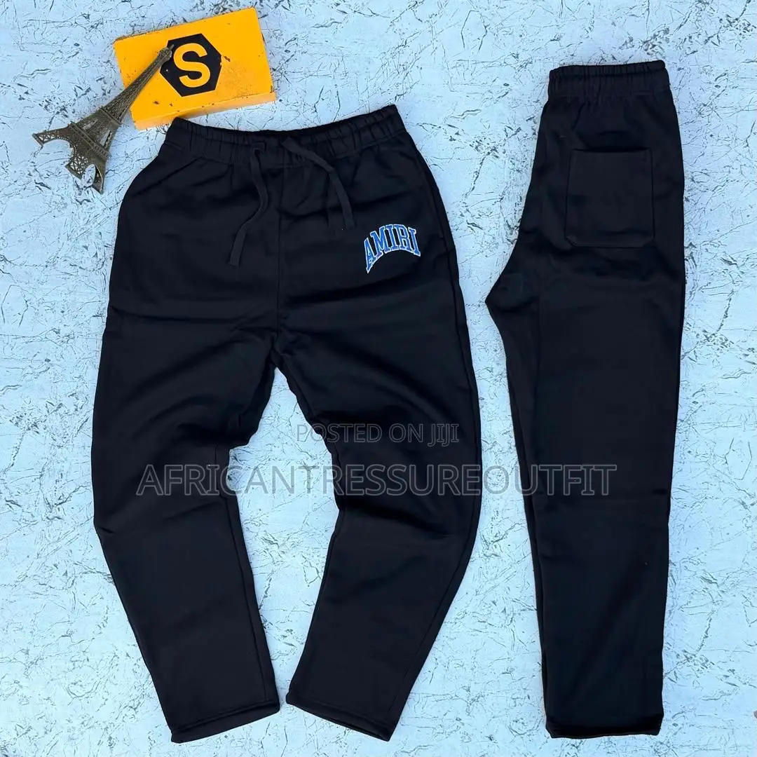 Essential Fear of God Collection Available Size 30–36