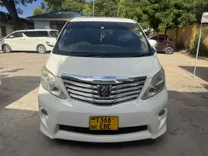 Toyota Alphard 2010 White