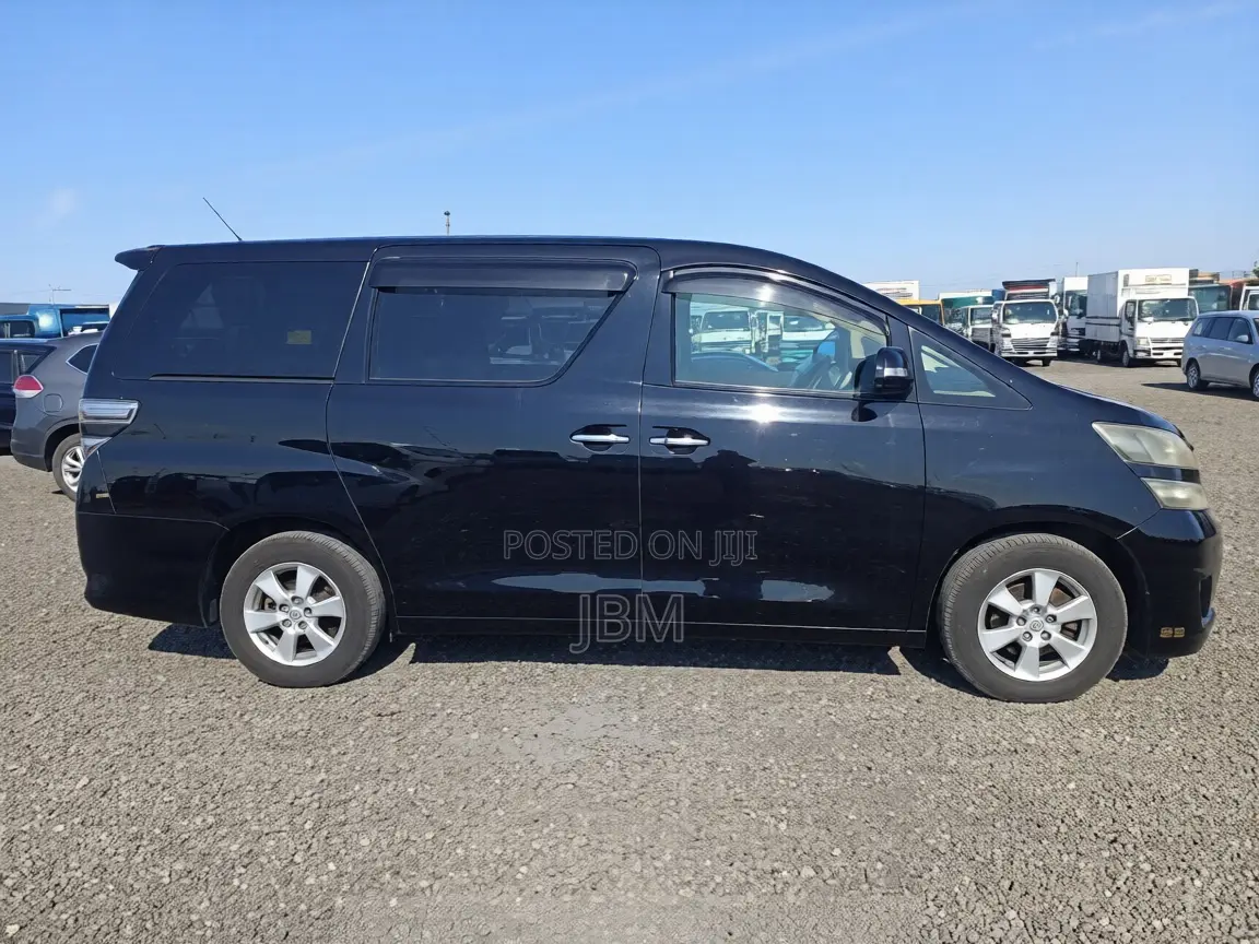 Toyota Alphard 2010 Black