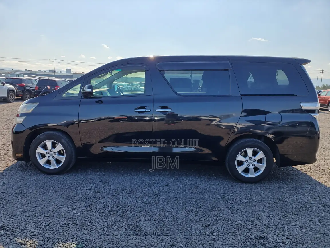 Toyota Alphard 2010 Black