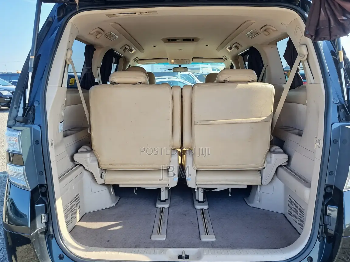 Toyota Alphard 2010 Black
