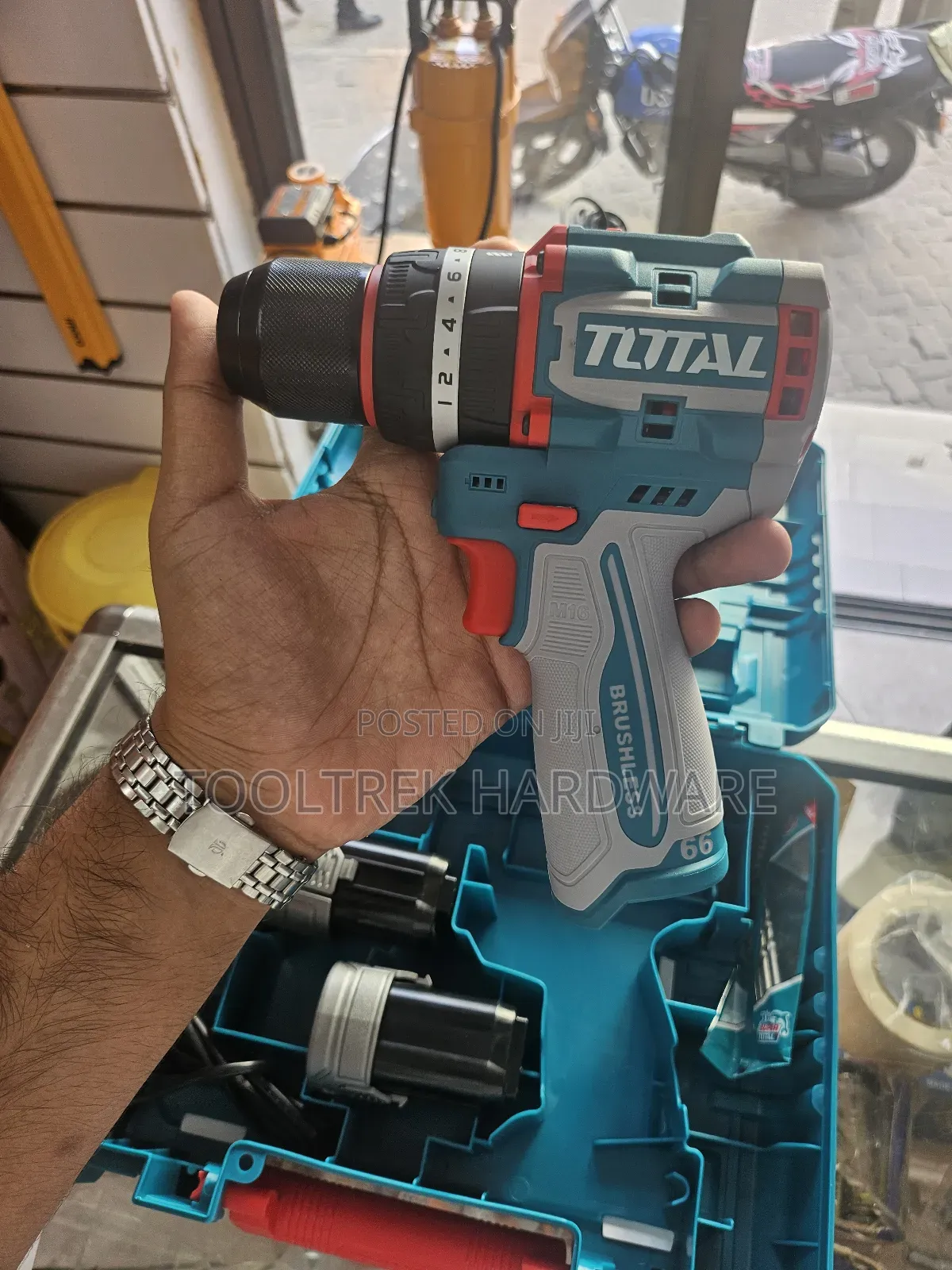 Total 66nm Cordless Drill 16v
