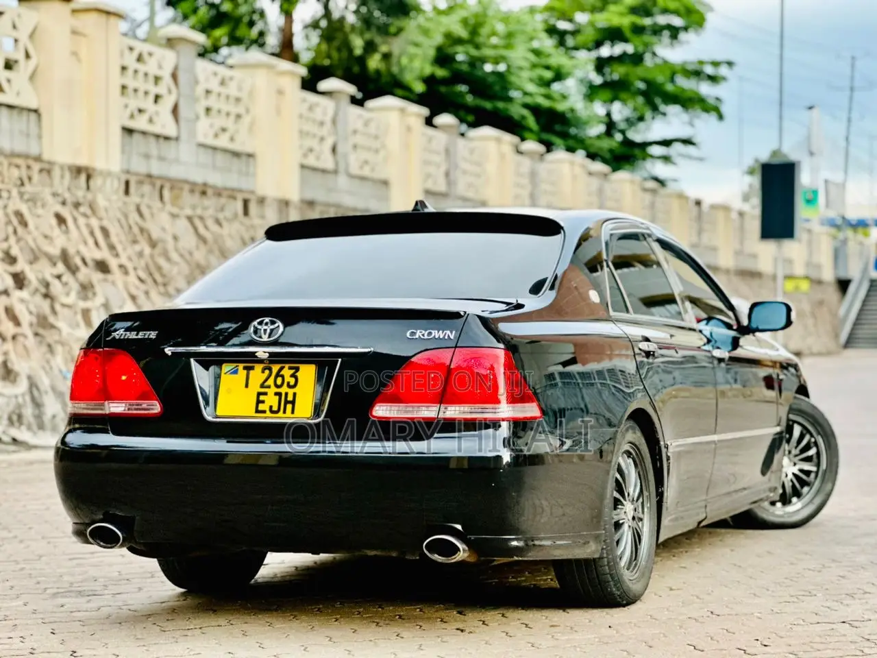 Toyota Crown Royale 2005 Black