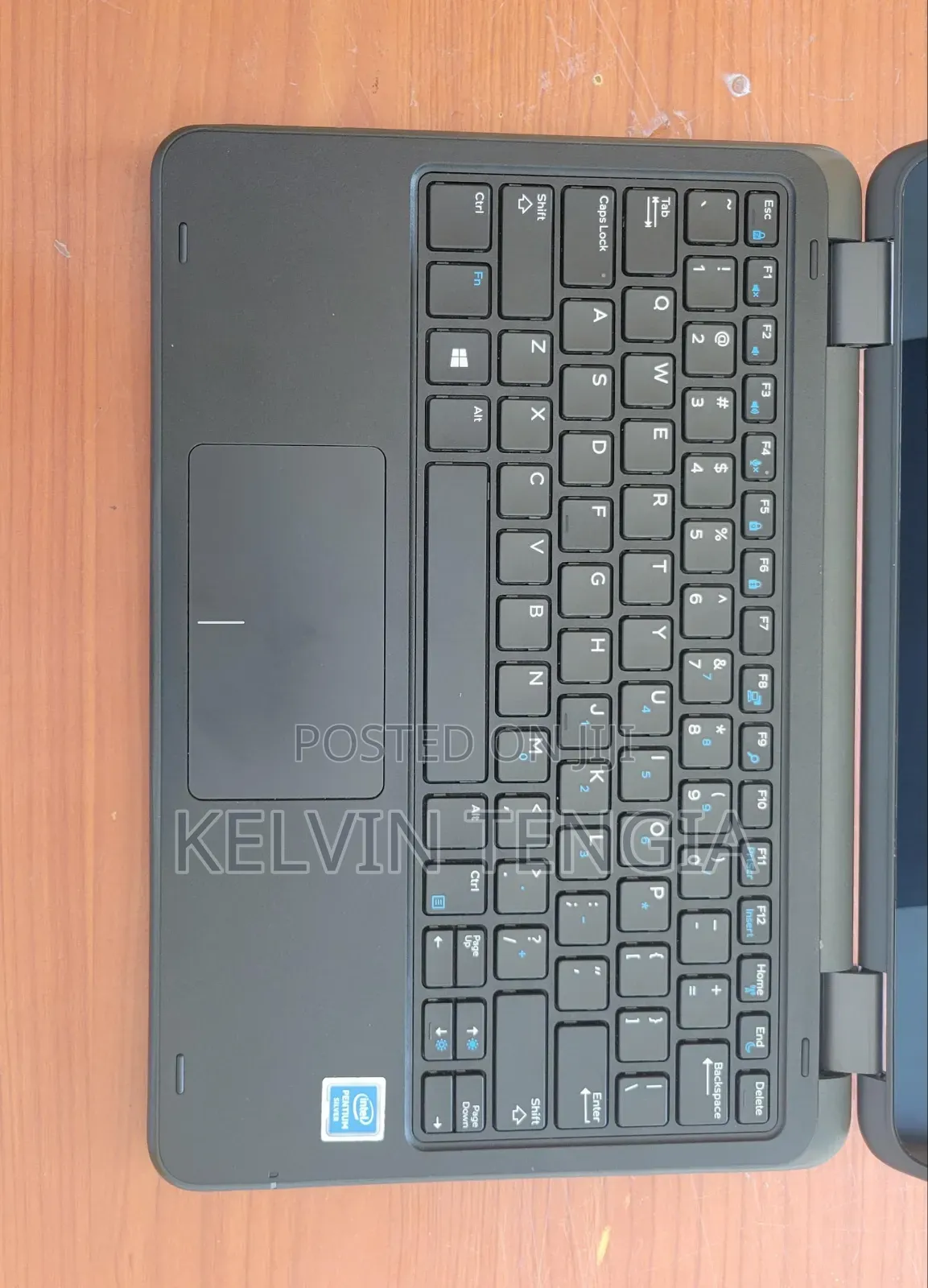 Laptop Dell Latitude 3189 4GB Intel SSD 128GB
