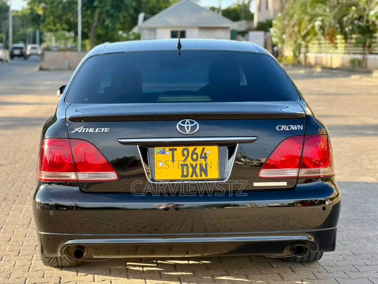 Toyota Crown 2004 Black