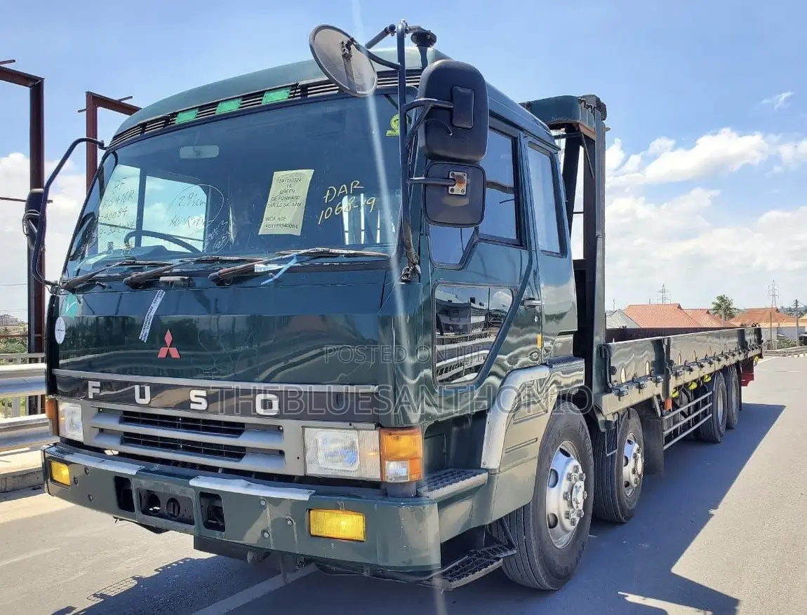 Fuso V8 Truck on Sale