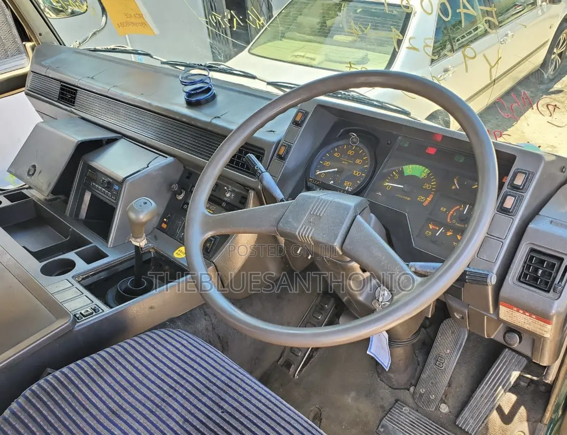 Fuso V8 Truck on Sale