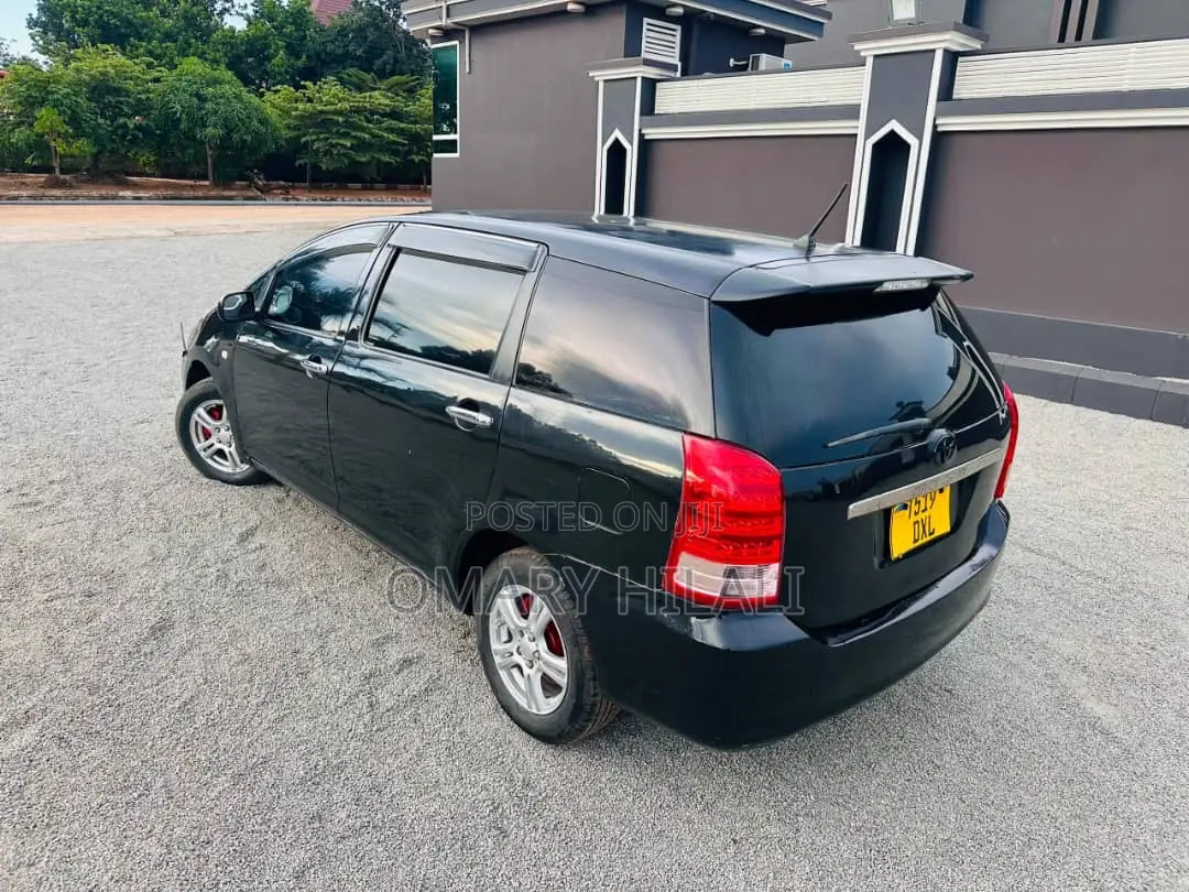 Toyota Wish 2005 Black