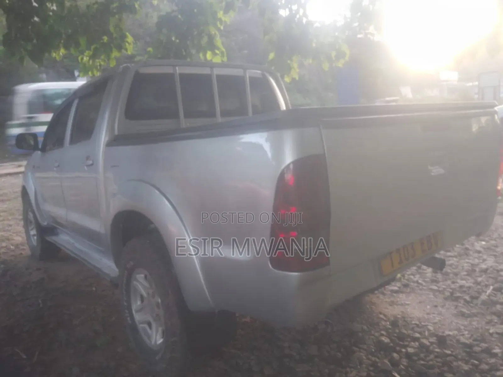 Toyota Hilux 2006 Silver