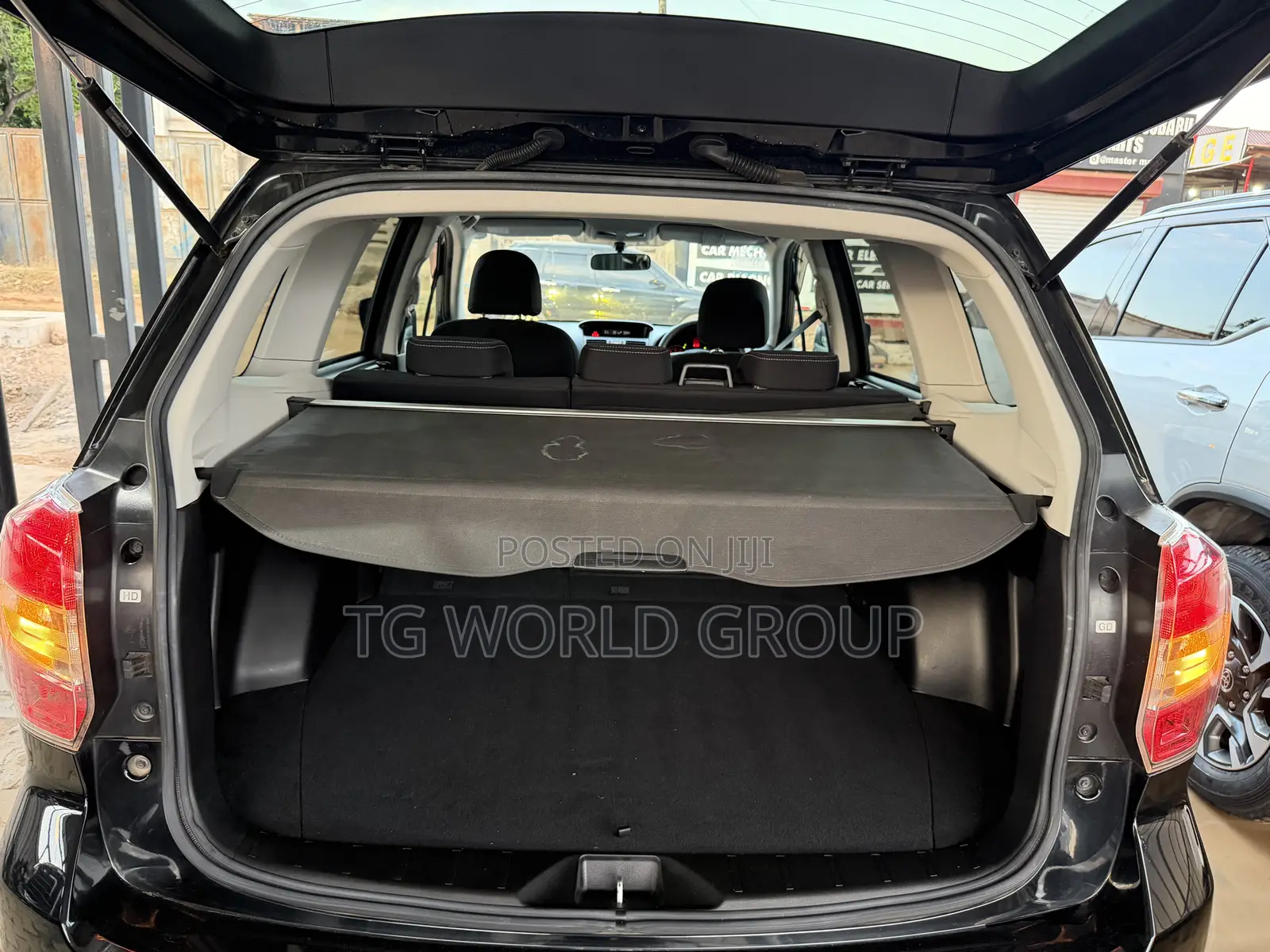 Subaru Forester 2014 Black