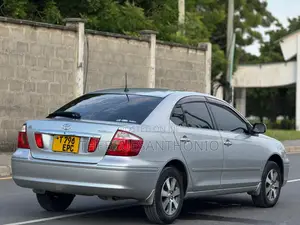 Toyota Premio 2004 Silver