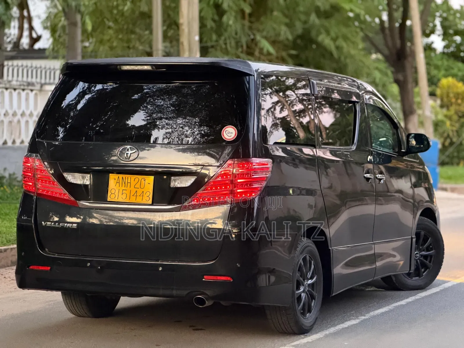 Toyota Alphard 2010 Black