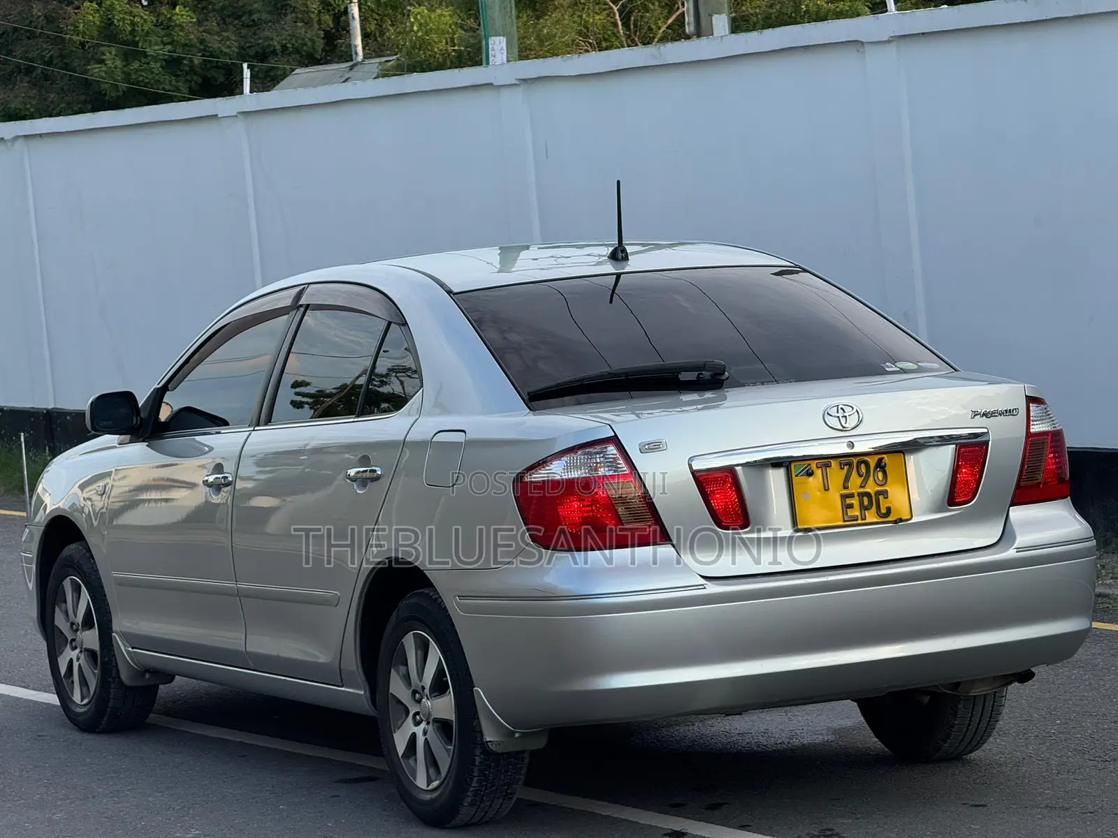Toyota Premio 2004 Silver
