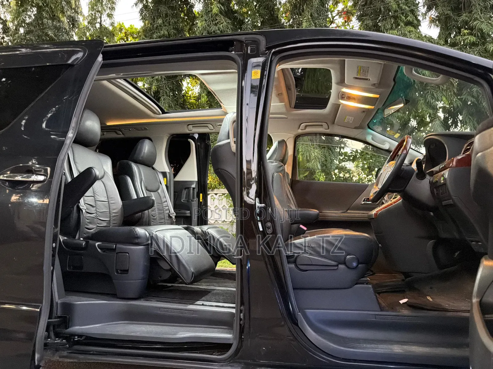 Toyota Alphard 2010 Black