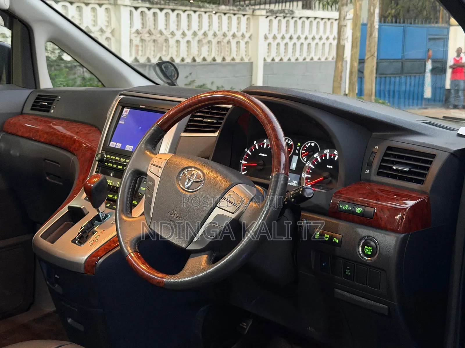 Toyota Alphard 2010 Black